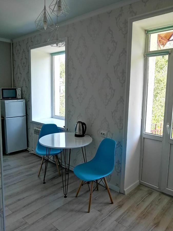 Happy House Apartamento Karagandy Exterior foto